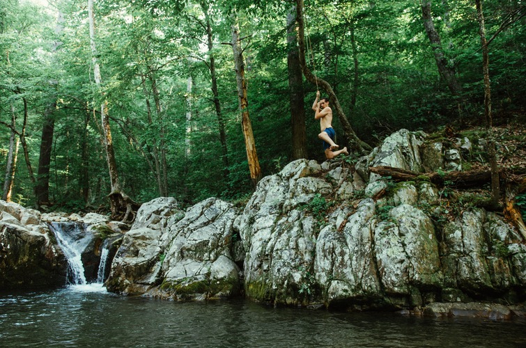 Arnold Valley Pool WV
