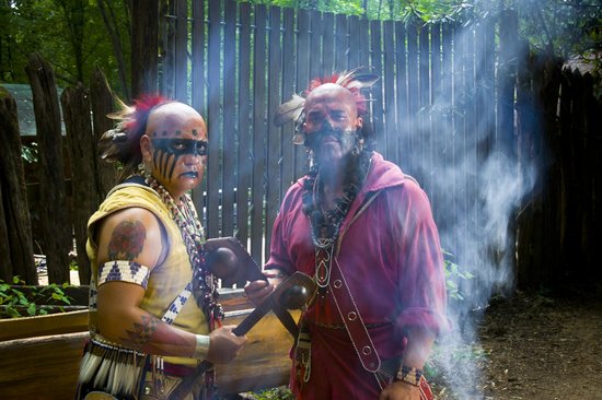 Oconaluftee indian village